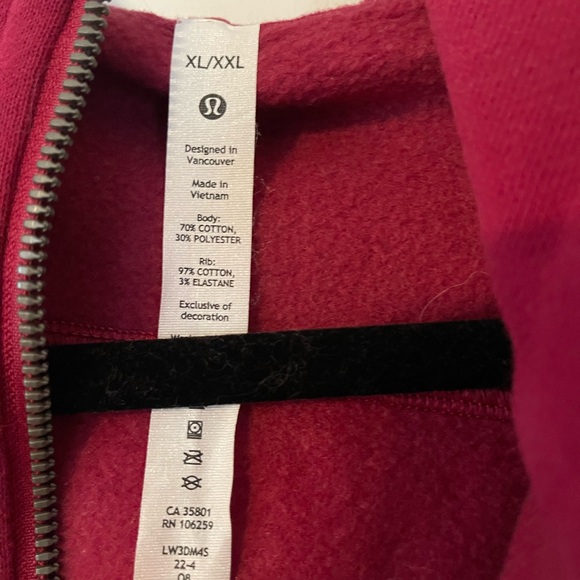 Lululemon Magenta Scuba Half Zip - Picture 4 of 6